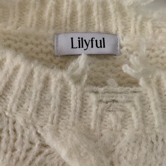 Lilyful Destructed Sweater Size M - Picture 2 of 2